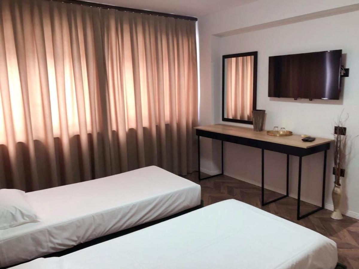 Hotel Lido Durrës Buitenkant foto