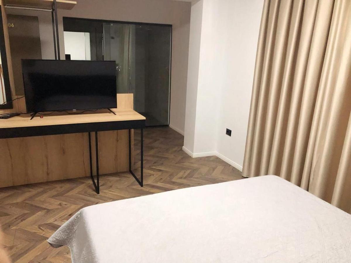Hotel Lido Durrës Buitenkant foto