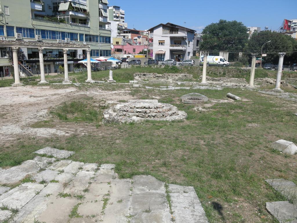 Hotel Lido Durrës Buitenkant foto