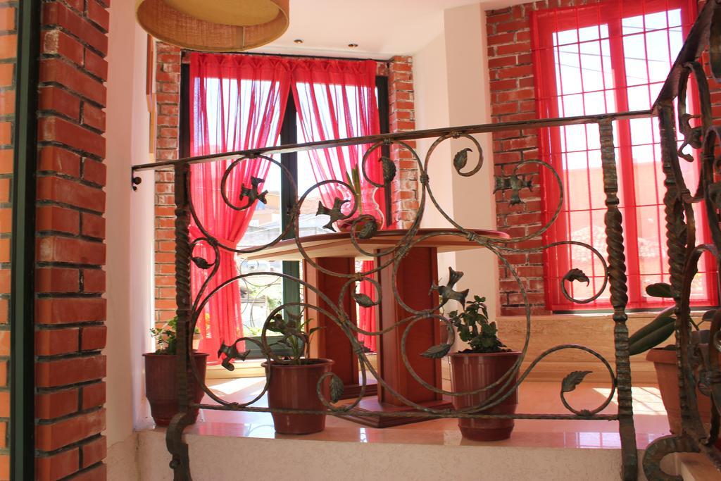 Hotel Lido Durrës Buitenkant foto